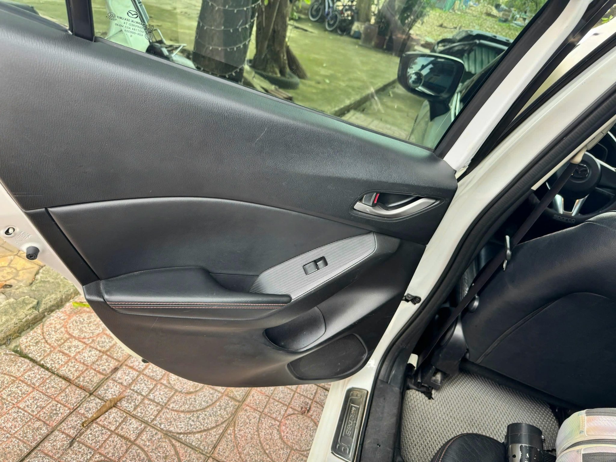 Mercedes E class E200 2008 - Nội thất 313