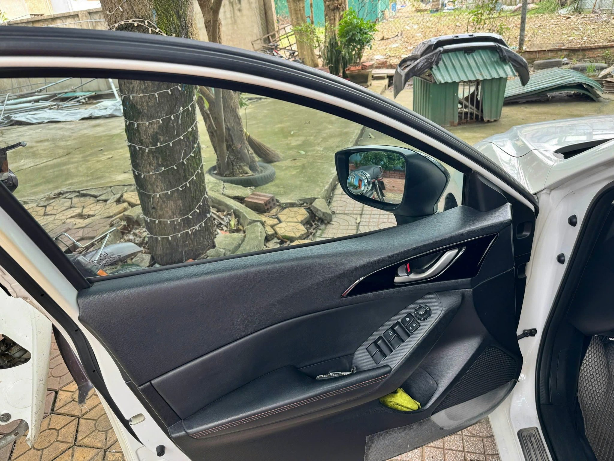 Mercedes E class E200 2008 - Nội thất 324