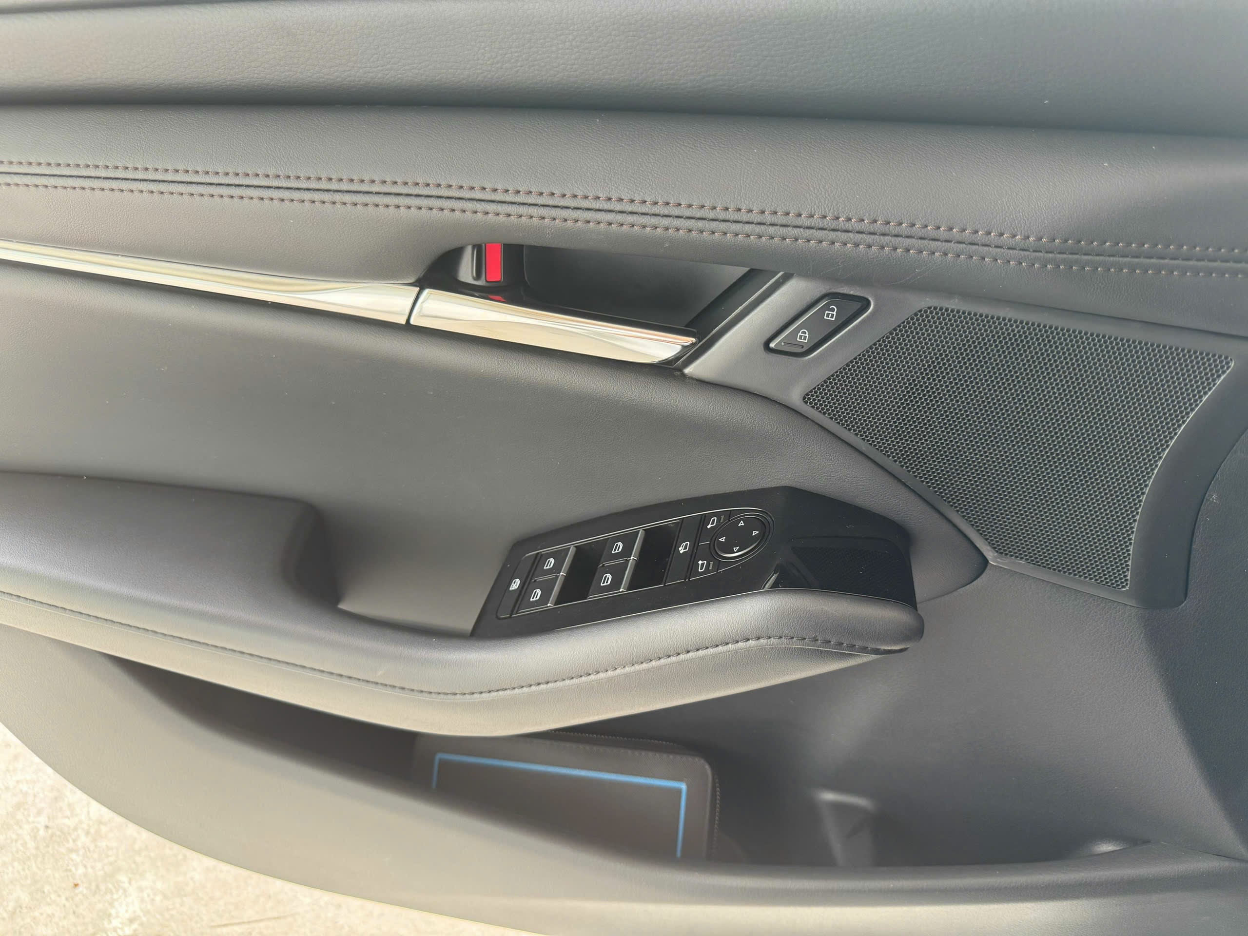 Mazda 3 1.5L Sport Luxury 2024 - Nội thất 4